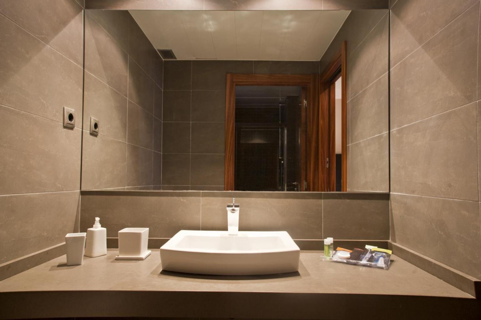 Up Suites Bcn Barcelona Bilik gambar